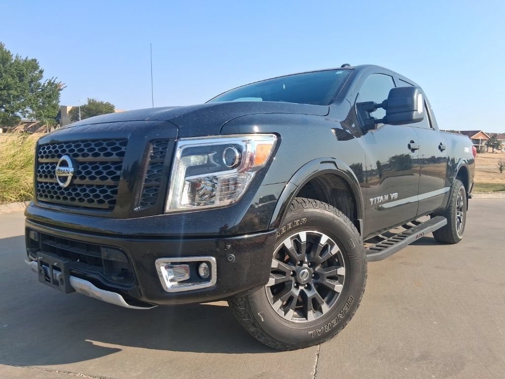 2019 Nissan Titan PRO-4X