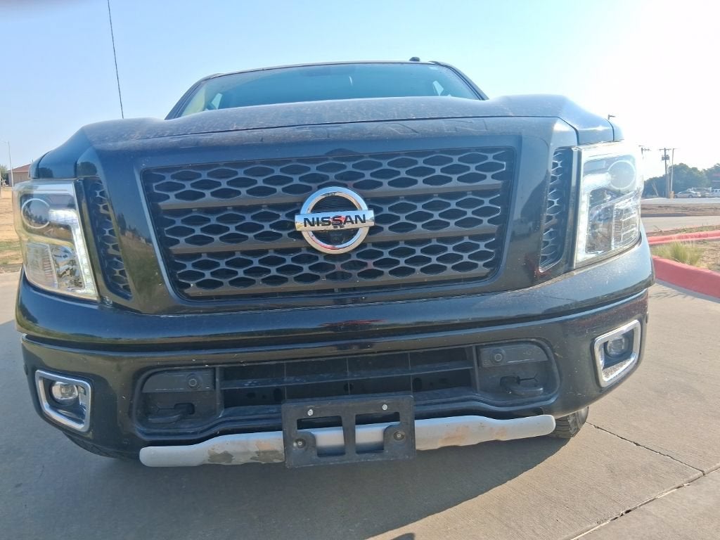 2019 Nissan Titan PRO-4X