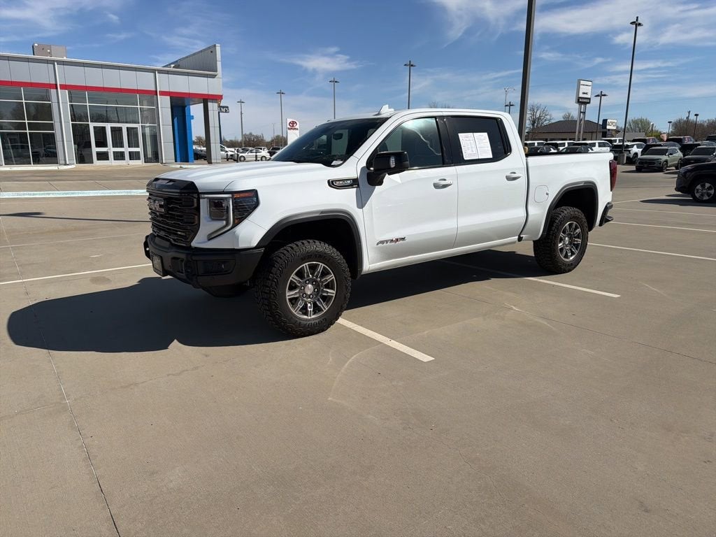 2025 GMC Sierra 1500 AT4X
