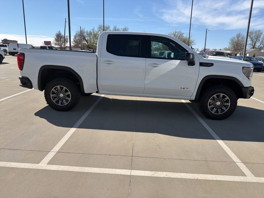 2025 GMC Sierra 1500 AT4X