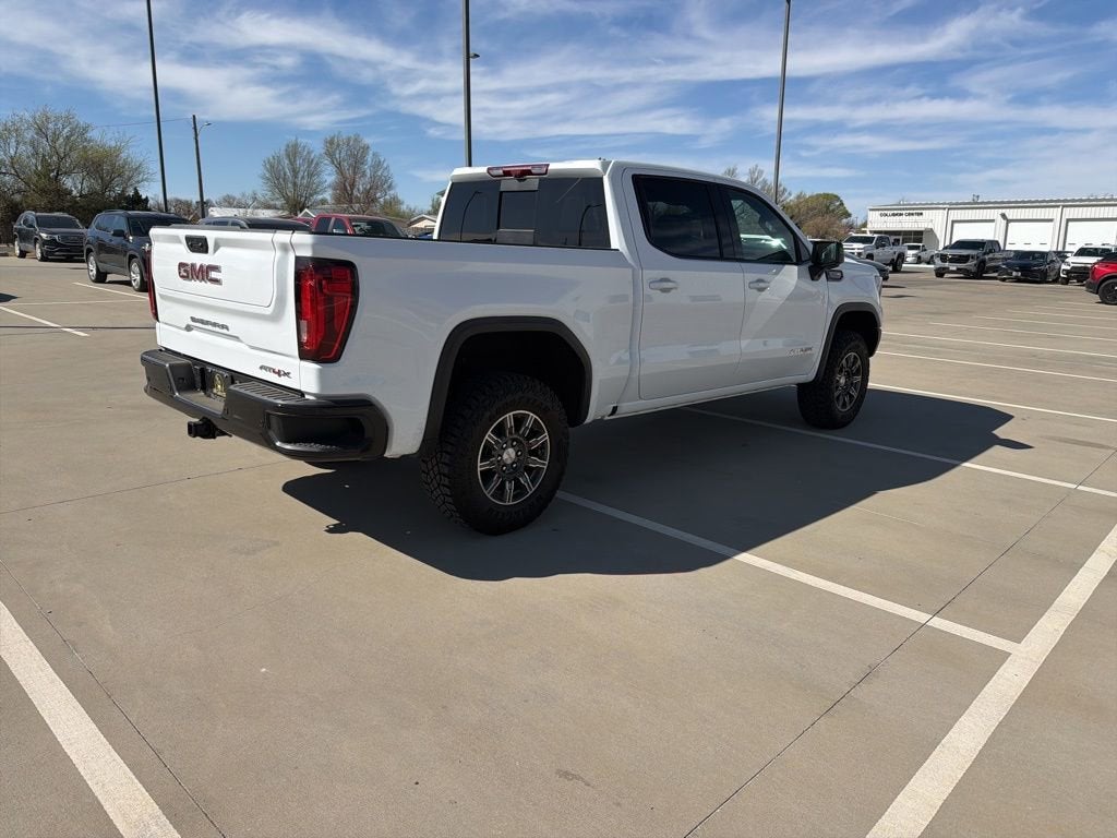2025 GMC Sierra 1500 AT4X