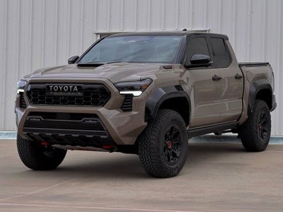 2025 Toyota Tacoma 4WD TRD Sport Hybrid