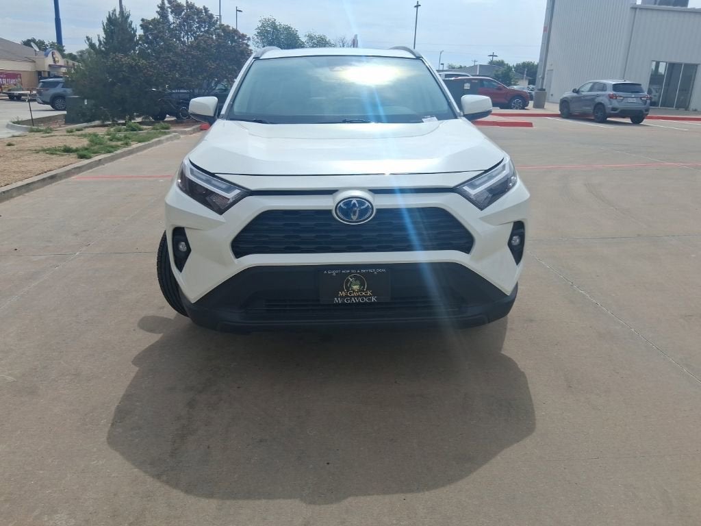 2022 Toyota RAV4 Hybrid XLE Premium