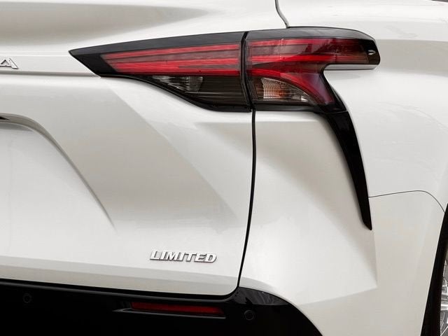 2025 Toyota Sienna Limited