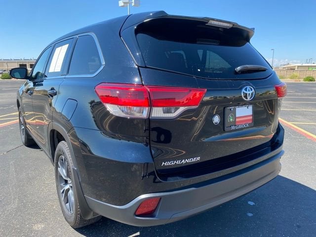 2019 Toyota Highlander LE