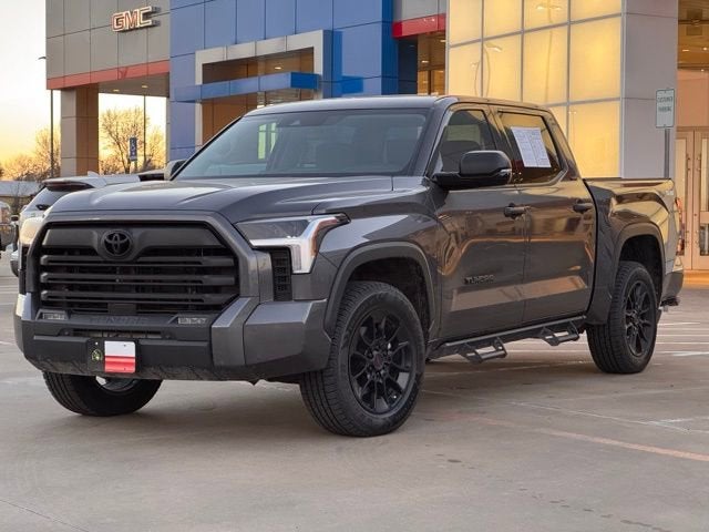 2023 Toyota Tundra 4WD SR5
