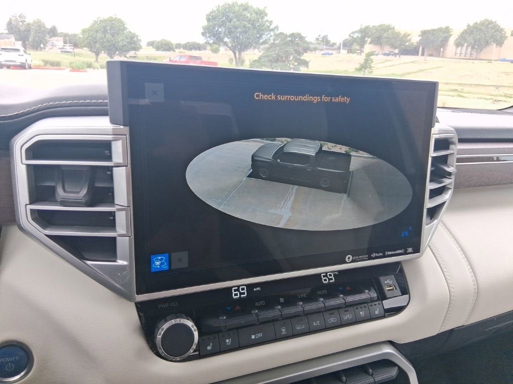 2023 Toyota Tundra 4WD Capstone Hybrid