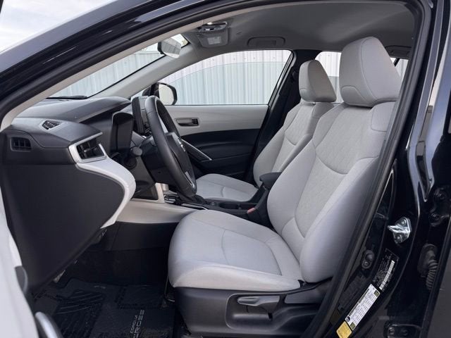 2025 Toyota Corolla Cross LE