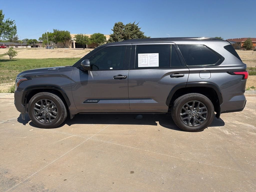2023 Toyota Sequoia SR5