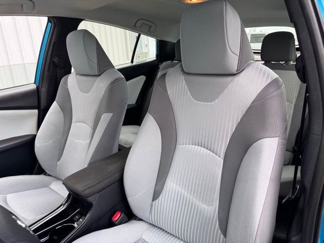 2021 Toyota Prius Prime LE