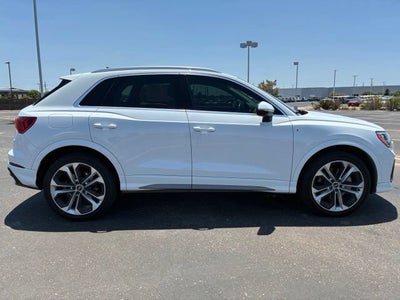 2021 Audi Q3 S line Premium